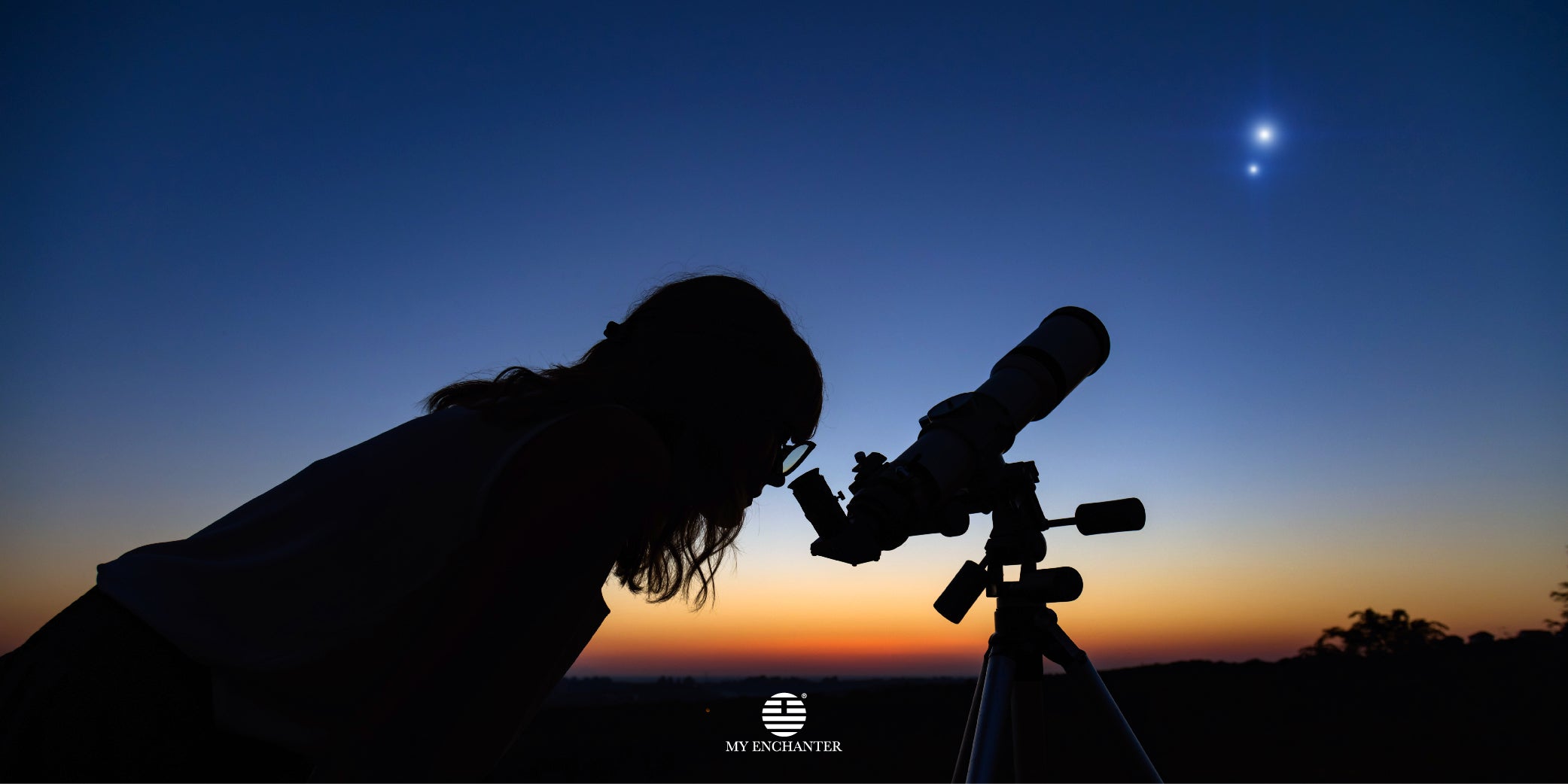 🌌 April 8–9, 2026 — Venus & Mars Conjunction: A Dance of Fire and Light